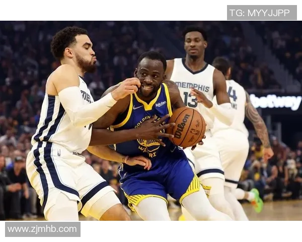 勇士与灰熊激战12月21日精彩回顾及精彩瞬间分析 勇士与灰熊激战12月21日精彩回顾及精彩瞬间分析