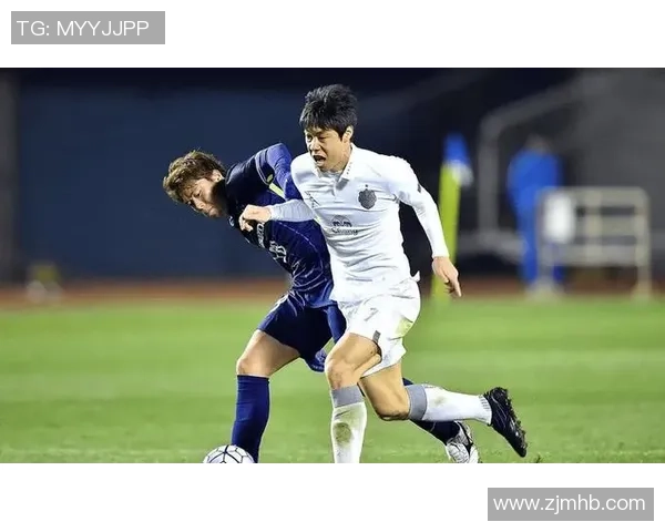 广岛三箭与首尔FC激战在即谁能在亚冠赛场上笑到最后